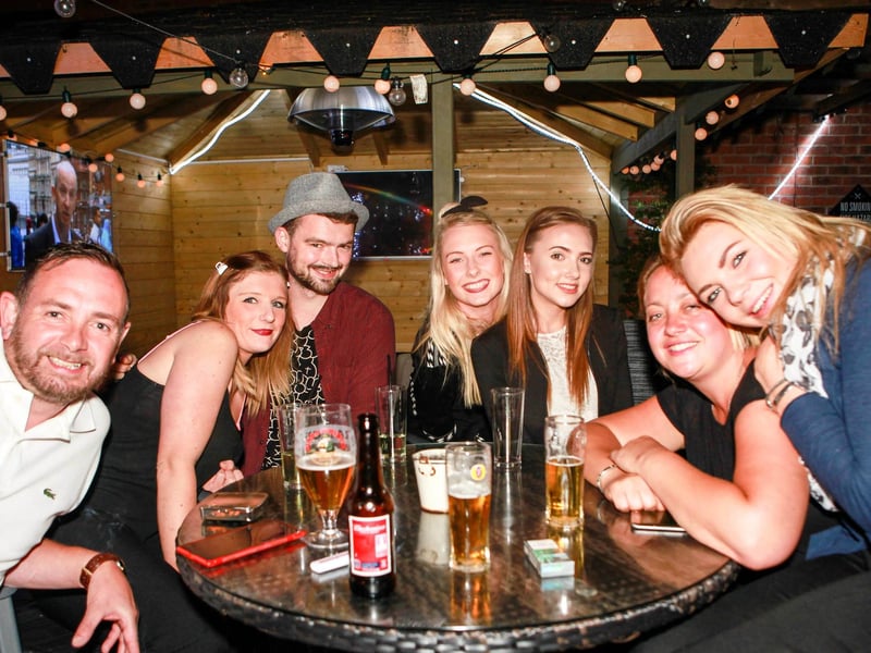 Archer, Emma, Zak, Emily, Ashleigh, Elissa & Nicole enjoy their big night out in The Courtyard