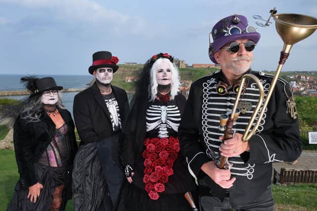 Nikola, Steve, Kelly and Darrel on the West Cliff. picture: Richard Ponter