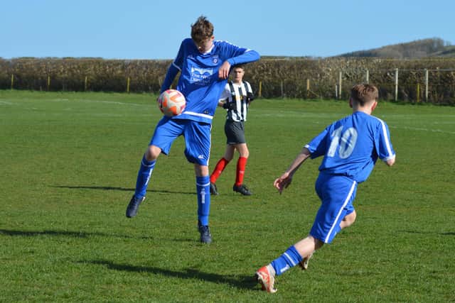 Heslerton Hedgehogs Under-15s in action against Dunnington.