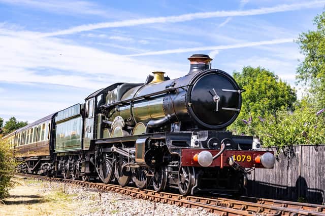 No. 4079 Pendennis Castle. photo: Frank Dumbleton