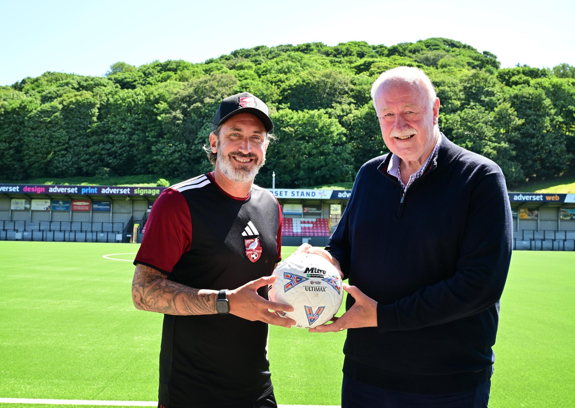 Boro-Vorsitzender Trevor Bull sieht die Rückkehr nach Barnsley als Feier ...