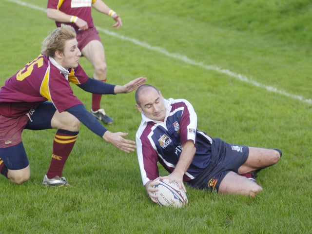 Do you know this Scarborough RUFC player scoring a try v Sandal?