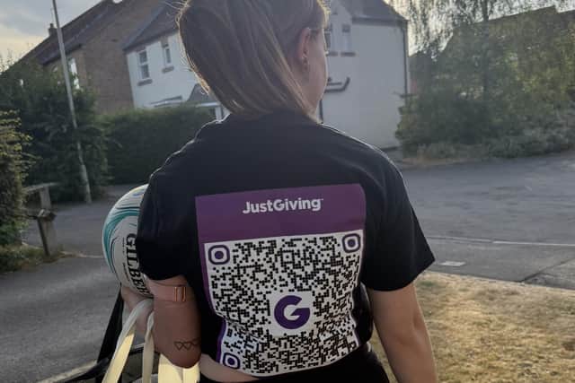 Netball star Beth Metcalfe is taking on a sponsored walk challenge to raise money for Scarborough League