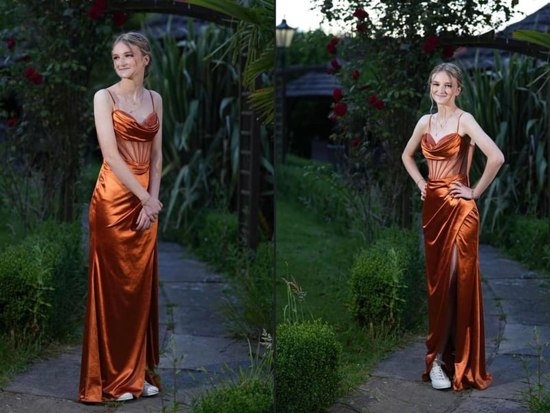 What a beautiful dress worn with comfy shoes- a very sensible choice!