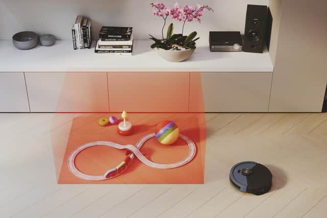 A must have for the home - the Hoover 2-In-1 Robot Vacuum Cleaner & Mop - HG4 Hydro.