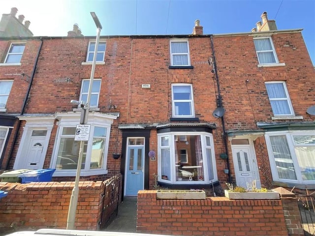 This three bedroom and one bathroom terraced house is for sale with CPH Property Service with a guide price of £140,000.
