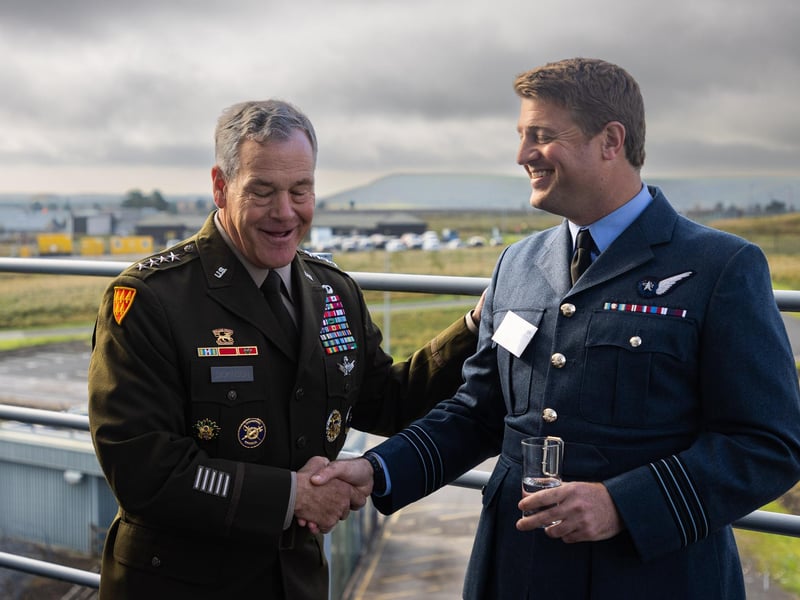 General James Dickinson, Commander US Space Command, meeting Wing Commander Thom Colledge, Station Commander, RAF Fylingdales.