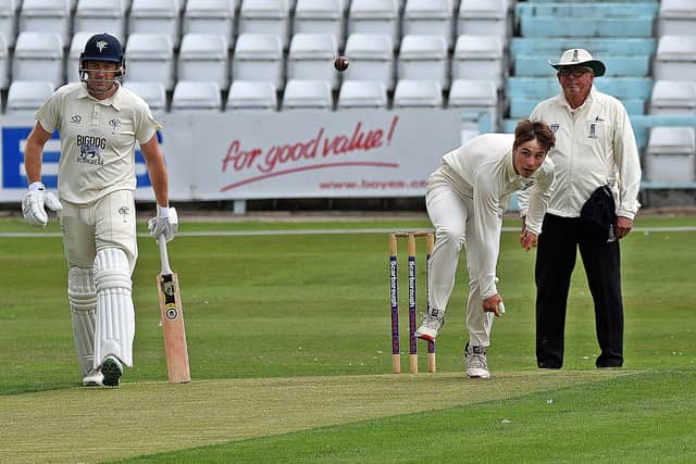 Scarborough all-rounder Jack Redshaw took the new ball