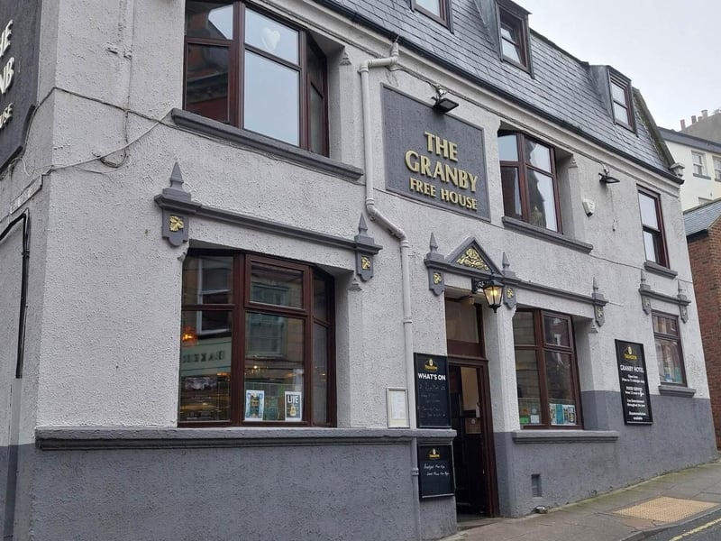 The Granby, located on Skinner Street in Whitby, is a dog friendly pub which offers rooms to rent upstairs, however dogs are not allowed in these rooms. It is open Sunday to Thursday, from 10am until 11pm, and Friday and Saturday from 10am until midnight.