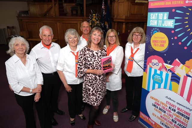 Books by the Beach team at Queen Street Methodist Hall ... Chris Britton, Tony Wood, Eileen Race, Simon Dawson, Heather French, Lesley Dodd and Marion Judson