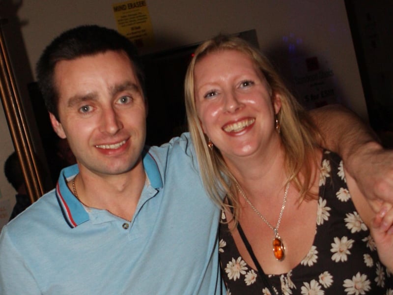 Stu and Helen enjoying some quality time together in Red Square.
132842k