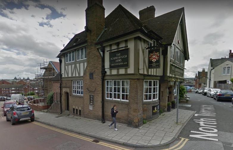 Scarborough Arms, located on North Terrace in Scarborough, is a dog friendly pub which serves food. They are open Sunday to Wednesday from 12noon until midnight. Thursday from 12noon until 11pm and Friday and Saturday from 12noon until 2am.