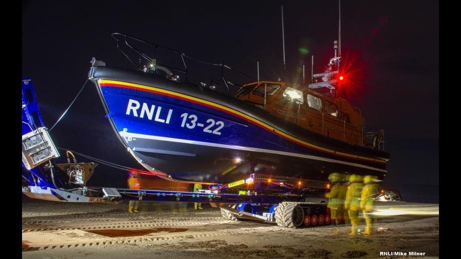 Rnli Night Bridlington RNLI receive third call of day as they help ill man at sea ...