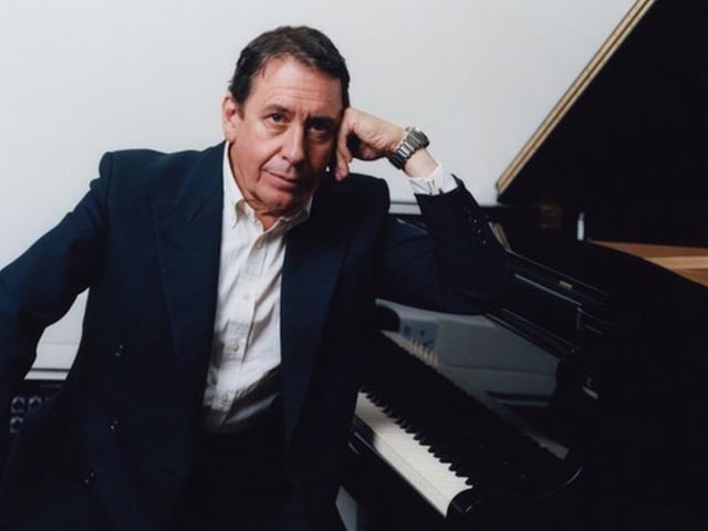 Jools Holland and His Rhythm & Blues Orchestra are coming to Bridlington Spa on June 21 and June 22. The show will feature Gilson Lavis, special guest Eddi Reader, and guest vocalists Ruby Turner and Louise Marshall.