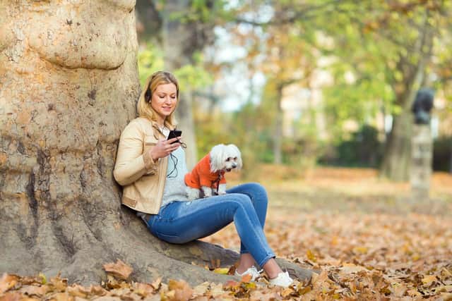 Lots of people are apprehensive about listening to music or audiobooks with hearing aids in, but it is something that is entirely possible