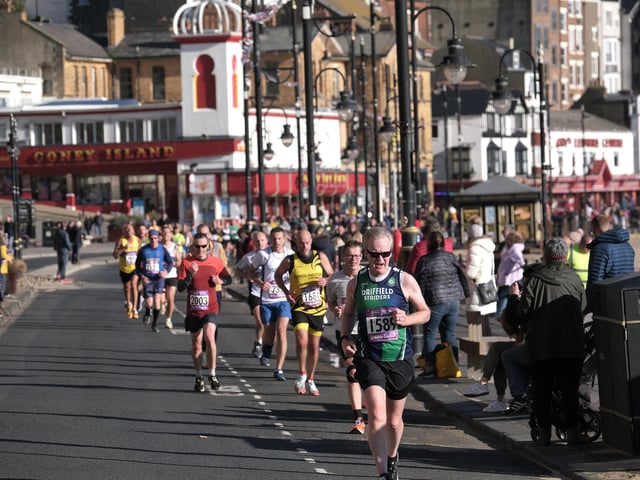 Runners dig deep heading to the finish line at the Scarborough 10k