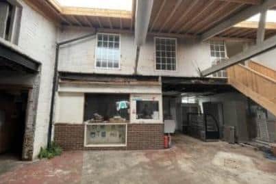 Courtyard, 120 Victoria Rd, Scarborough.