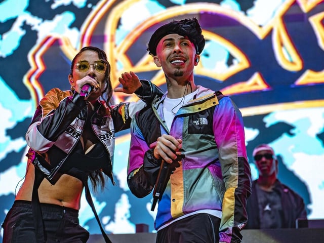 Tulisa and Dappy on stage.