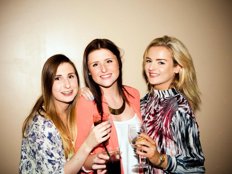 Laura, Chelsea & Lia looking stunning in Blue Lounge.