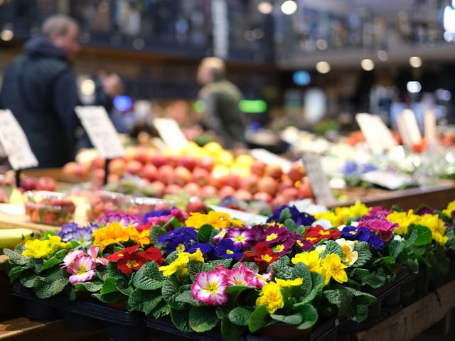 A range of other stores are available too, from travel agents to butchers, and there's the delights of the Market Vaults to discover below the ground floor.