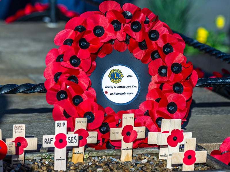 Whitby and District Lions' poppy wreath.