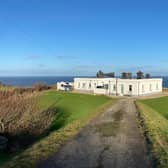 Hornblower Lodge sits on a sturdy cliff on the Cleveland Way between Whitby and Robin Hood's Bay