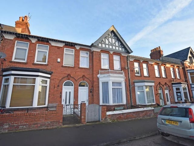 This nfour bedroom and one bathroom terracef house is for sale with Tipple Underwood with a guide price of £175,000.