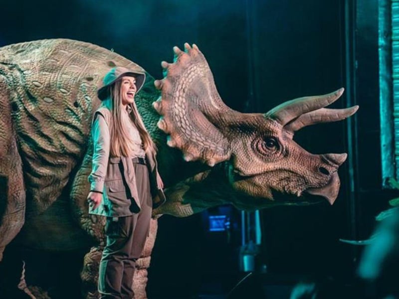 Jurassic Earth Live is set to take place at Bridlington Spa on August 30. Featuring roaming, state-of-the-art animatronic life-like Dinosaurs in an interactive and exciting story-telling show, Jurassic Earth is a unique, immersive experience for all audiences! Combining entertainment with education, Jurassic Earth brings these remarkable creatures to life- entertaining both children and adults alike.