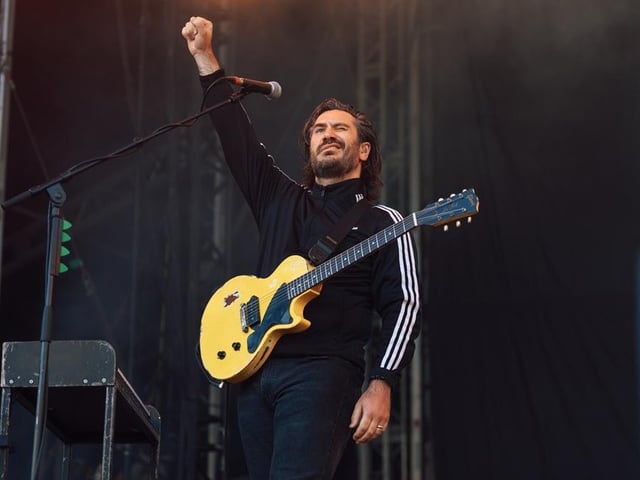 A wave to the crowd from Glasgow rockers Twin Atlantic. photo: Cuffe & Taylor