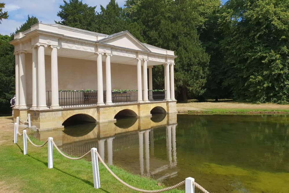 Palladian bridge