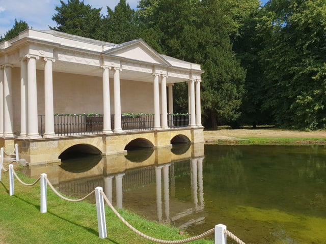 Palladian bridge
