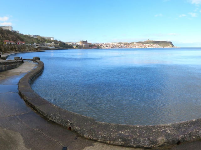 Scarborough South Bay from the former swimming pool, by Tony Freeman