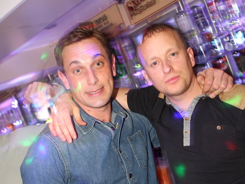 Jamie and Geoff having a cheeky ale in Snowy's