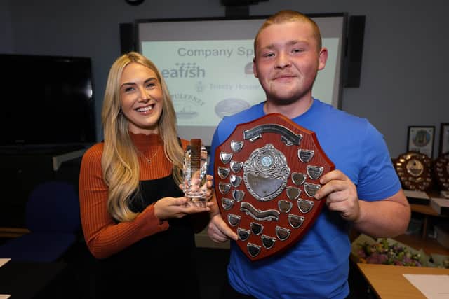 Holly Rowley presents Flynn Cornforth with his award.
picture: Richard Ponter