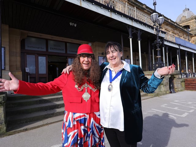 Charter Mayor of Scarborough Janet Jefferson and Scarborough Hospitality Association President Shirley Smith welcome visitors to the expo.
