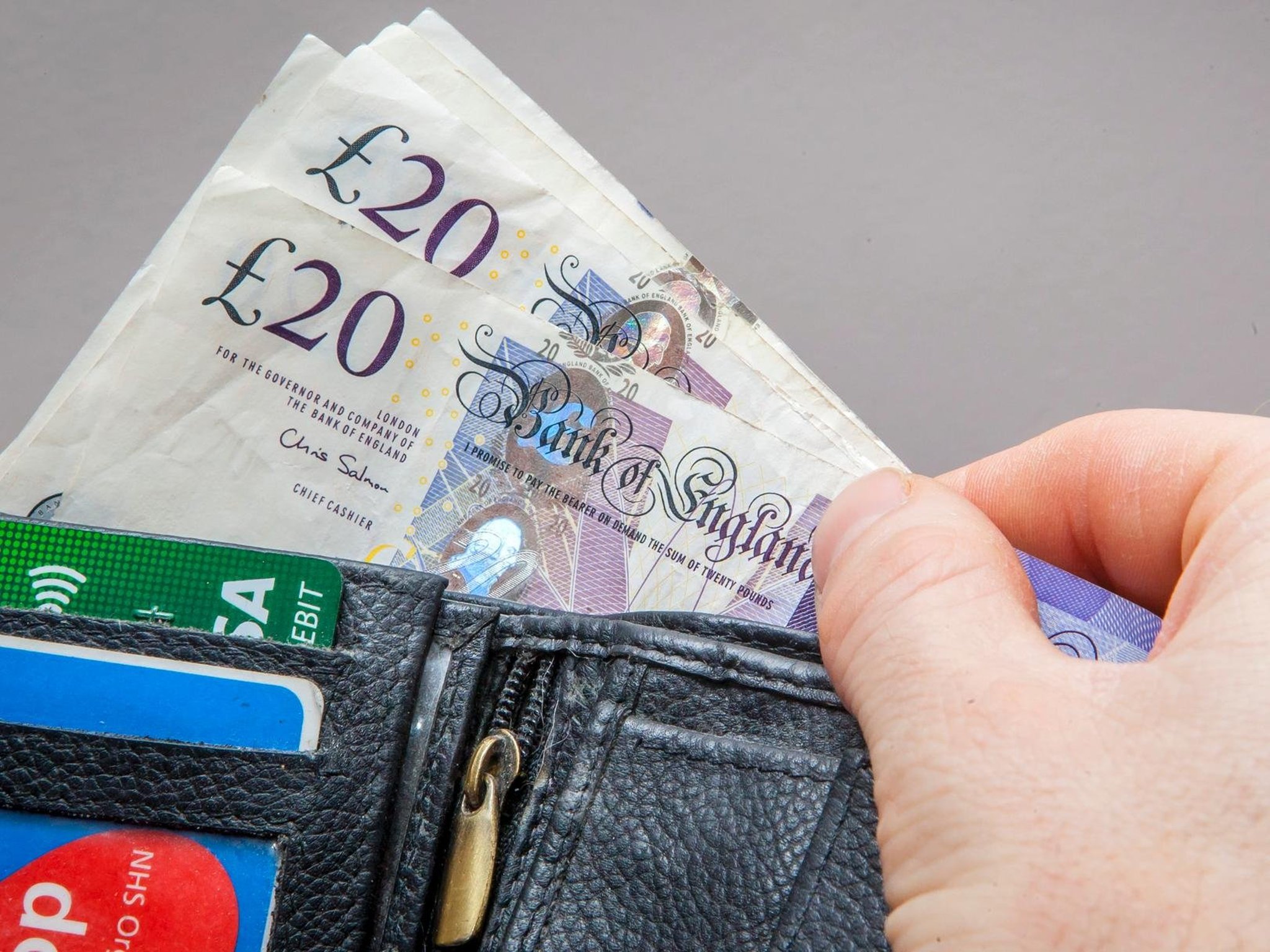 Are You At Risk Of Overspending By A 2 300 A Year The Scarborough News