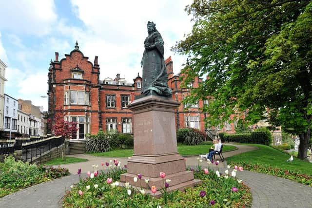 Town Hall gardens