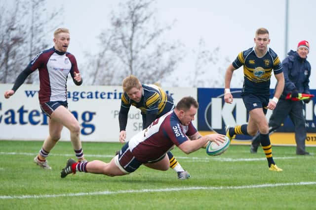 Sam Dawson crashes over the Bridlington line
