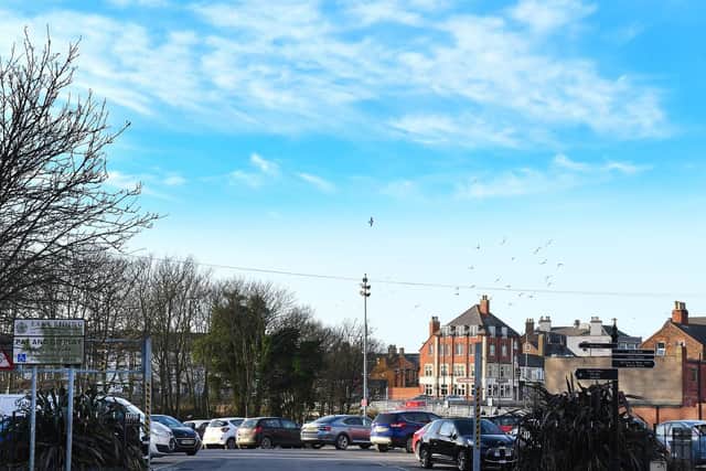 The medium-stay car park off Quay Road charges 1 per hour, up to a maximum of 4 for four hours. Overnight parking between 8pm and 8am is 1.40.