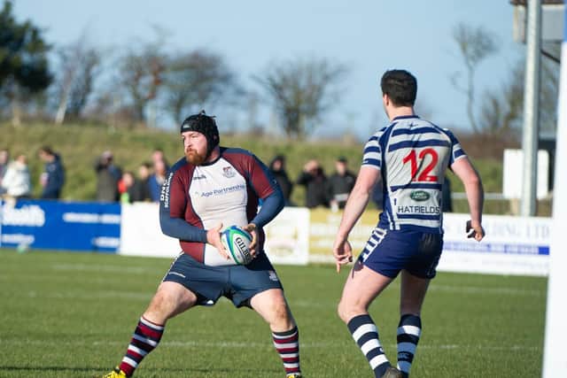 Scarborough captain Matty Jones tries to orchestrate an attack