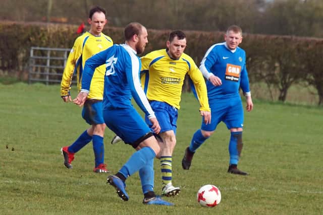 Ayton on the ball in their 5-2 win
