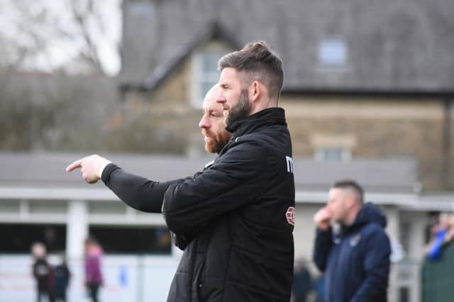 Steve Roberts talks tactics with Tom Morgan