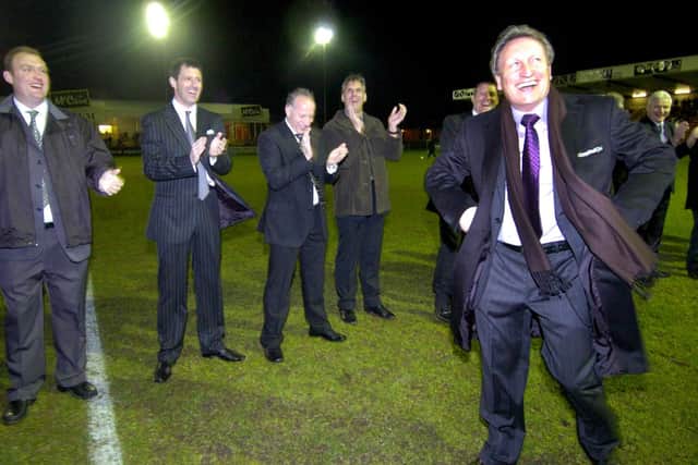 NEIL WARNOCK - 57% (2nd Colin Appleton 22%)