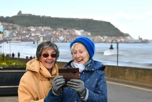 Time for a selfie. Photo; Richard Ponter