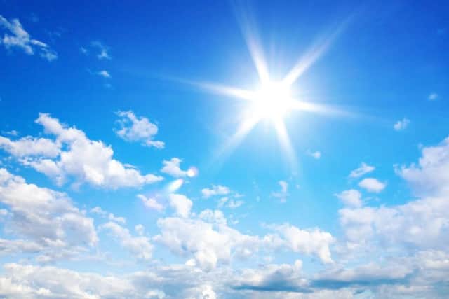 In general, the weather will be warm, but cloudy, with some localised showers and brighter skies throughout the weekend.