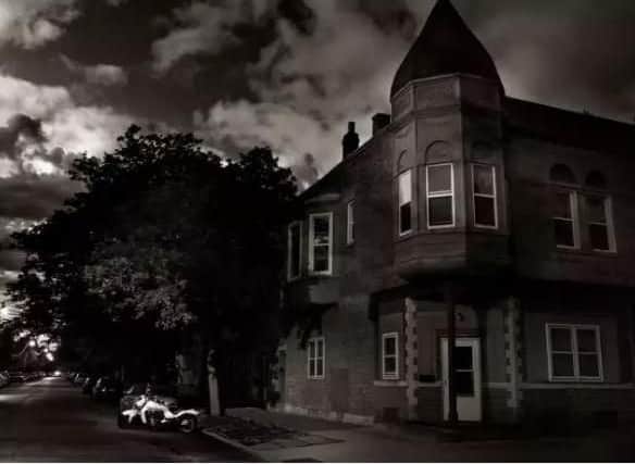There are a variety of places throughout the region of Yorkshire, which are believed to be haunted by a wide array of ghosts and ghouls, some dating back to hundreds of years ago