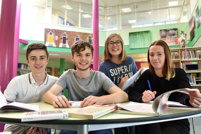 Aiden, Jayden, Gabriella, Kiera in the learning hub. rp 184035c