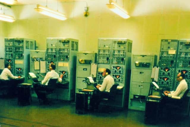 161018 Using the old  equipment  in the old  GCHQ  building at Scarborough , an image from the museum at the new GCHQ in Scarborough        YP Ftrs.