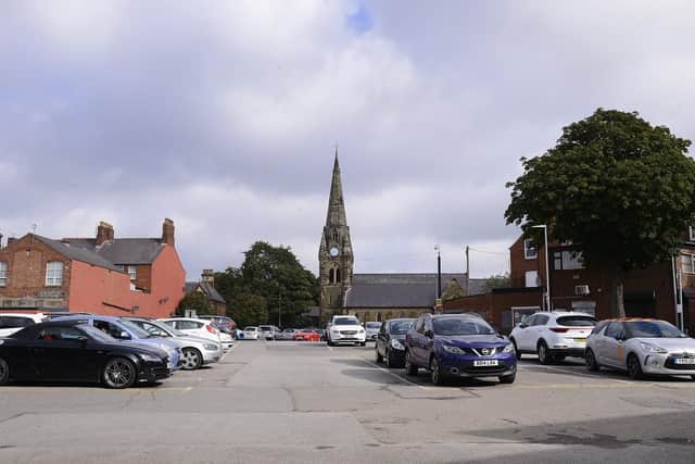 Palace car park