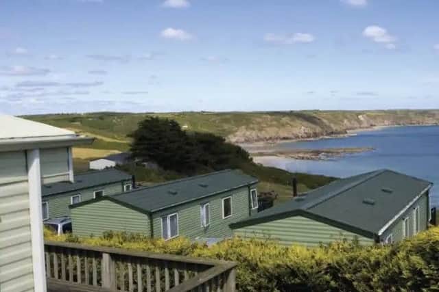 Cayton Bay